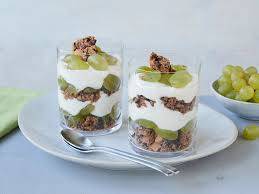 Dessert mit Weintrauben